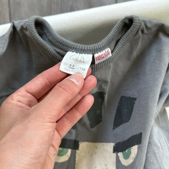 Zara Tee - Picture 2 of 4